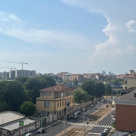 Monolocale Ovidio Aparthotel Milan Bagian luar foto