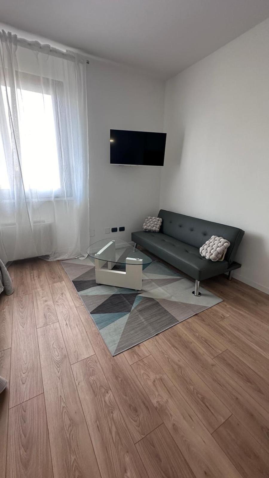 Monolocale Ovidio Aparthotel Milan Bagian luar foto